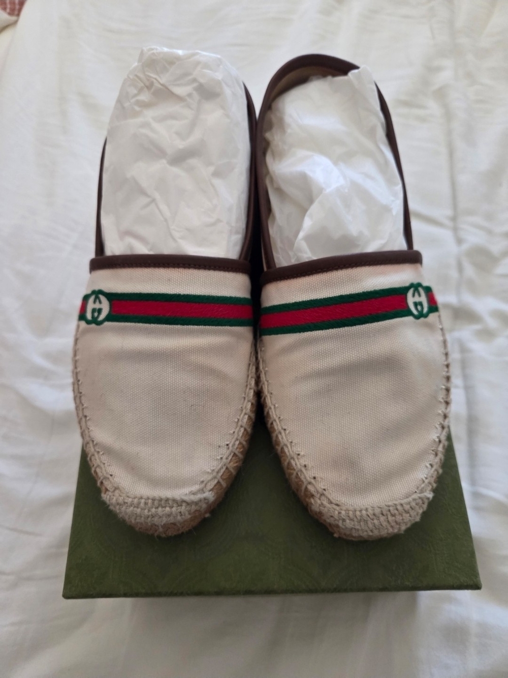 Gucci Beige Canvas Women's Slip-On Loafers with Green-Red Stripe